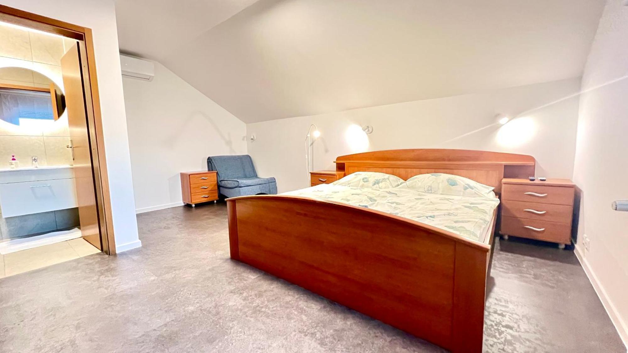 Stara Lipa Tasner Free Kitchen&Garage&Parking-Self Check In Hotel Maribor Room photo