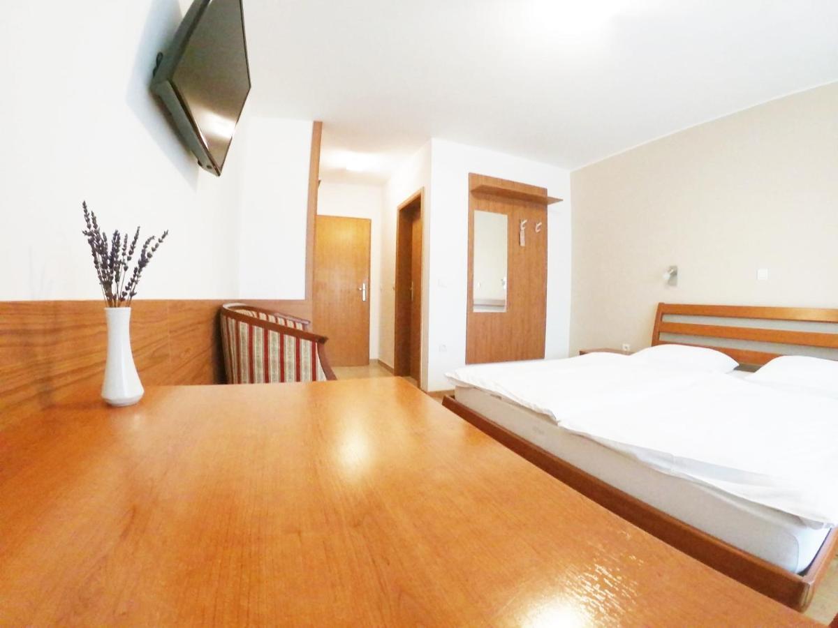 Stara Lipa Tasner Free Kitchen&Garage&Parking-Self Check In Hotel Maribor Exterior photo